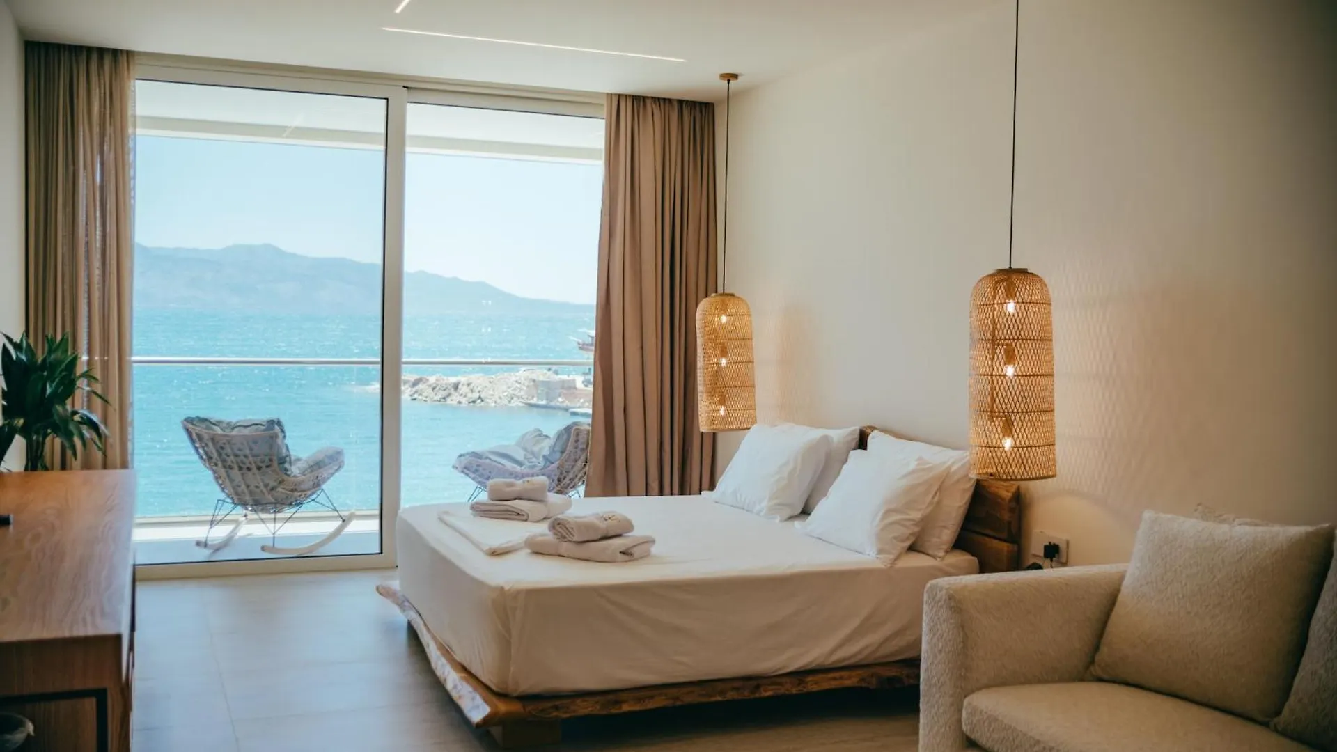 Elar Hotel Sarandë 4*,  アルバニア